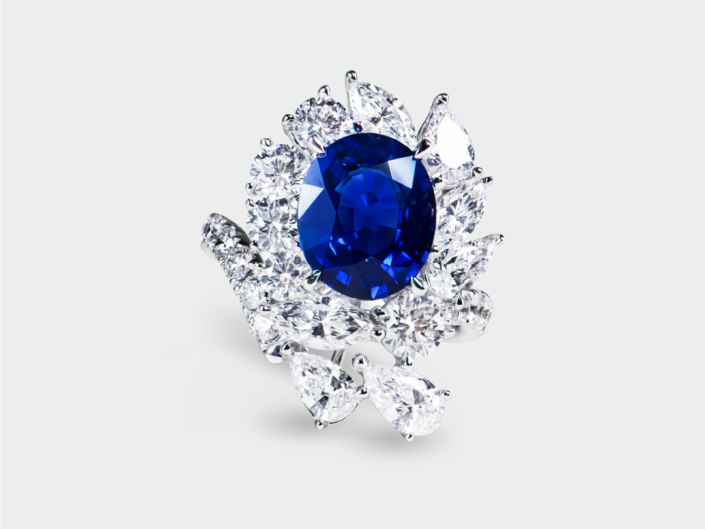Royal Blue Ceylon Sapphire Ring